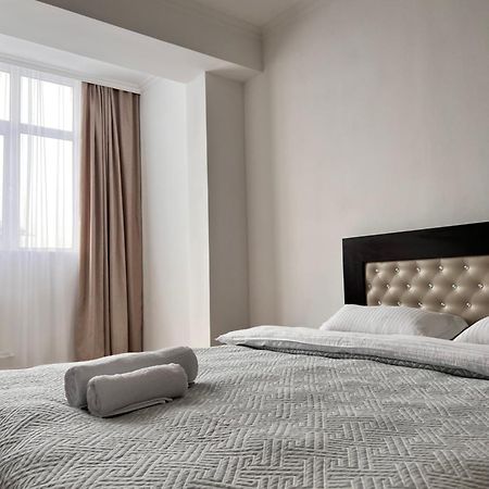 Hyat Apartment Бишкек Екстериор снимка